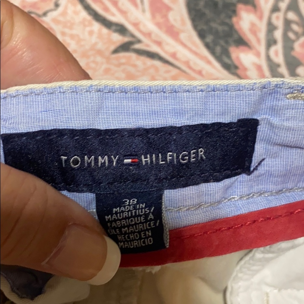 Men’s khaki Tommy Hilfiger shorts size 38